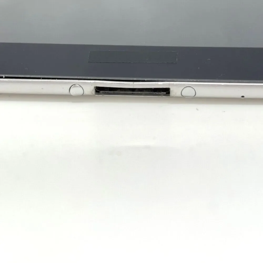 Samsung Galaxy Tab GT-P7510UW 32GB Wi-Fi 10.1in - White Tablet UNTESTED / PARTS